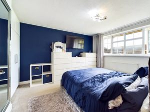 Bedroom- click for photo gallery